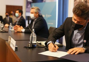 Kicillof modera el aumento de IIBB a los bancos para no chocar con la oposición