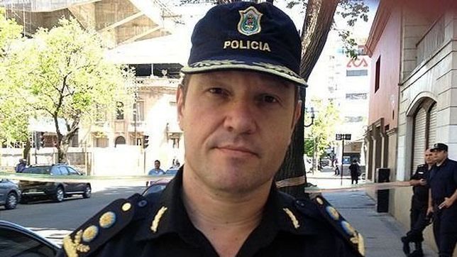 el policia que ordeno la represion en la plata, envuelto en presuntas coimas