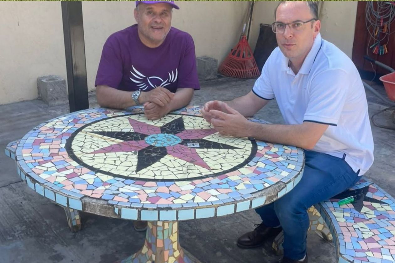 Cabrera junto al presidente del partido en Entre Ríos, el diputado provincial Roque Fleitas.