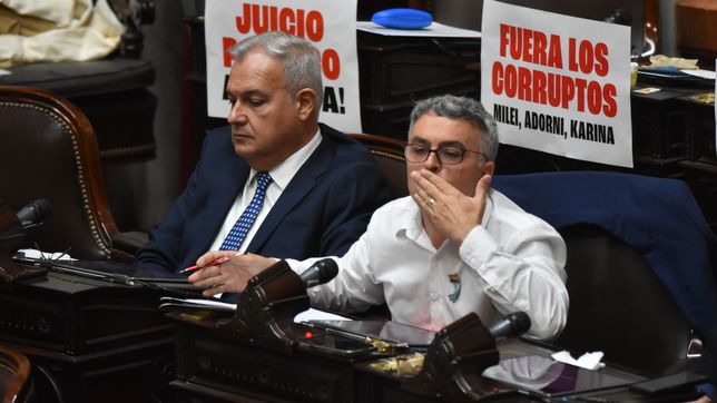 Esteban Paulón, convocante de la sesión para interpelar a Manuel Adorni.&nbsp;