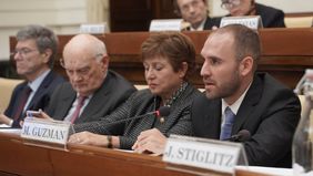 Guzmán alista ahora las otras negociaciones: FMI y Club de París