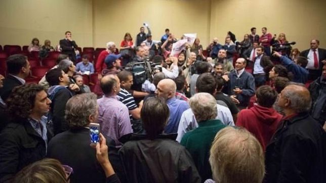 un hermano de dario santillan le aviso a sola que habra mas escraches