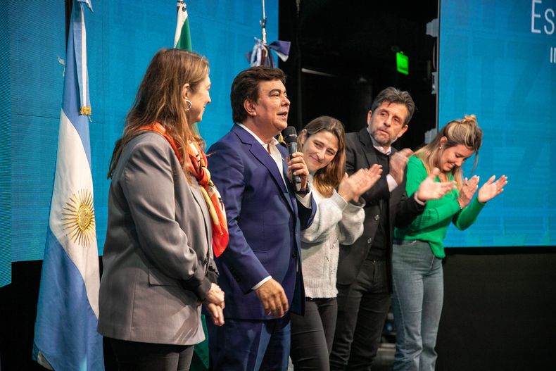 El intendente de La Matanza, Fernando Espinoza.