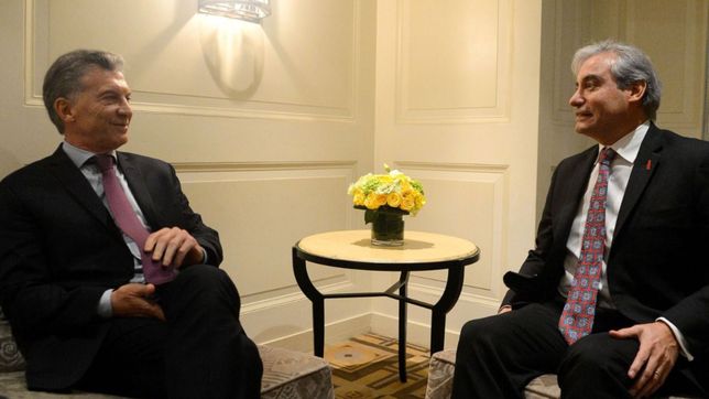 ranking del azucar: coca y el sector calculan cuanto impuesto pagaran