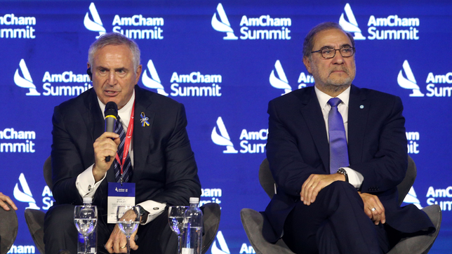 el circulo rojo escucha a todos y todas, excepto a milei