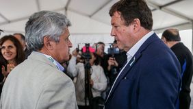 El gobernador de Río Negro, Alberto Weretilneck intenta ordenar su tropa interna