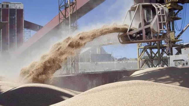 la industria y el campo, historicos rivales, se acercan para la reactivacion