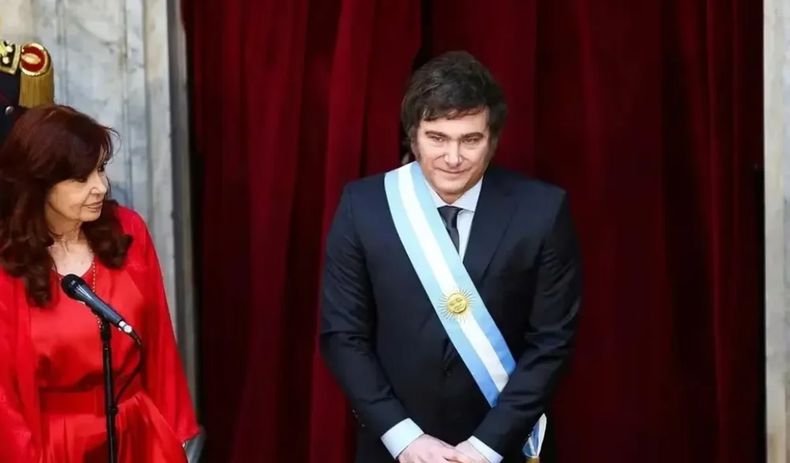 Javier Milei y Cristina Fernández e Kirchner. 