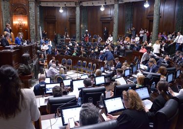 La renovación de 30 bancas el 10 de diciembre marca el final de una etapa con protagonistas de peso que dejará el recinto de la Legislatura porteña.