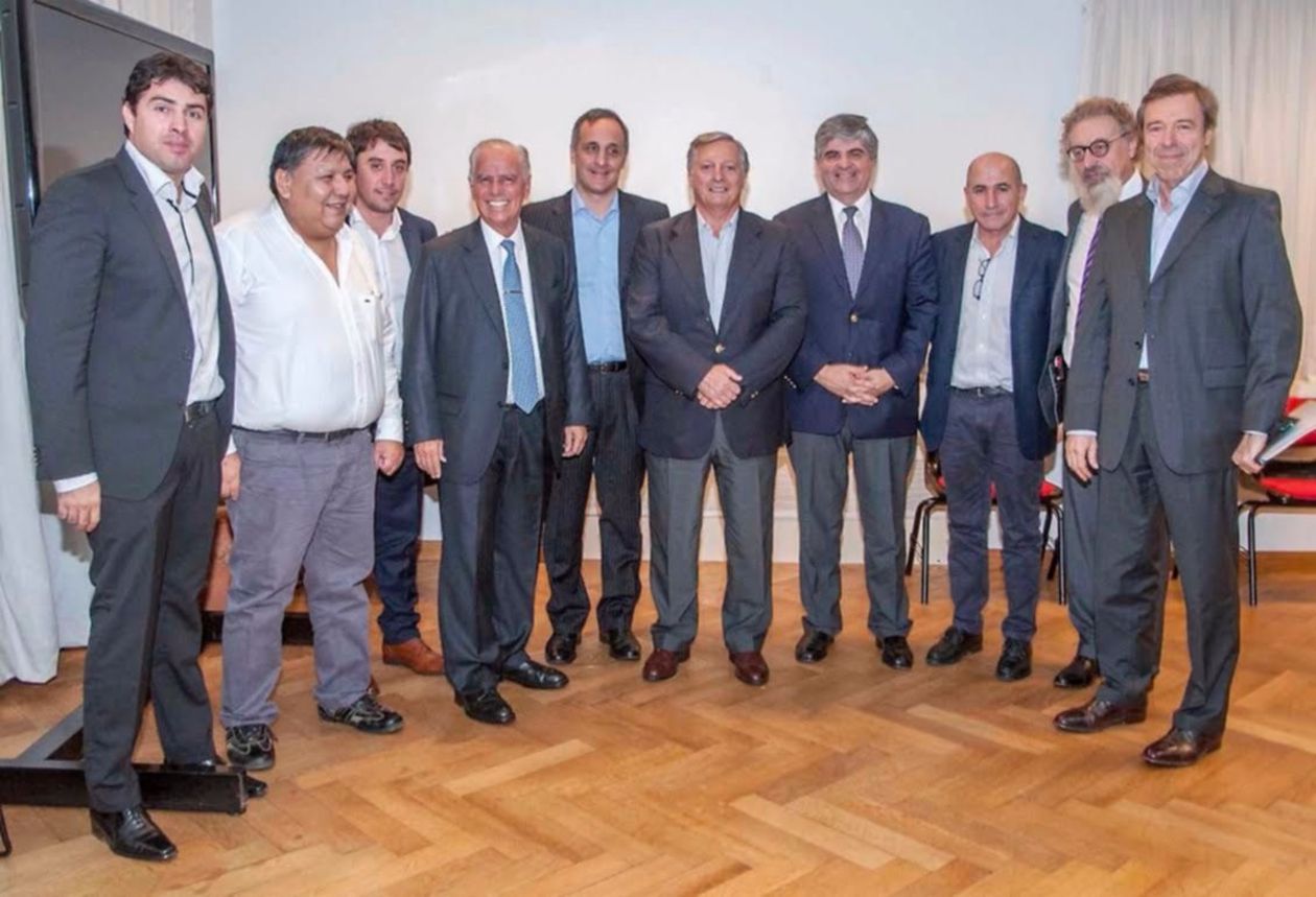 Chubut Juan José Aranguren Jorge Loma Ávila