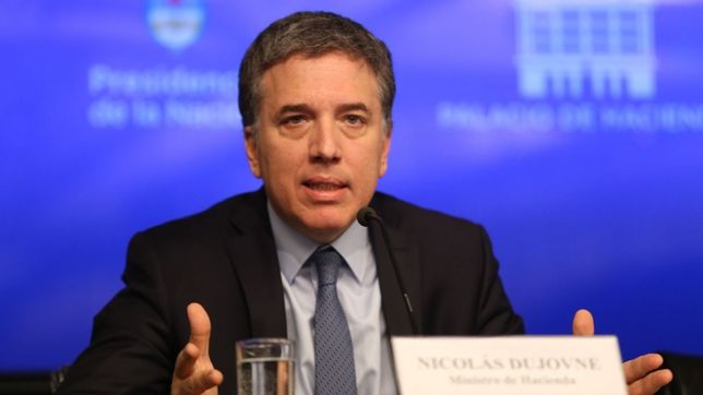 con el riesgo pais record, dujovne da a conocer el informe fiscal de marzo