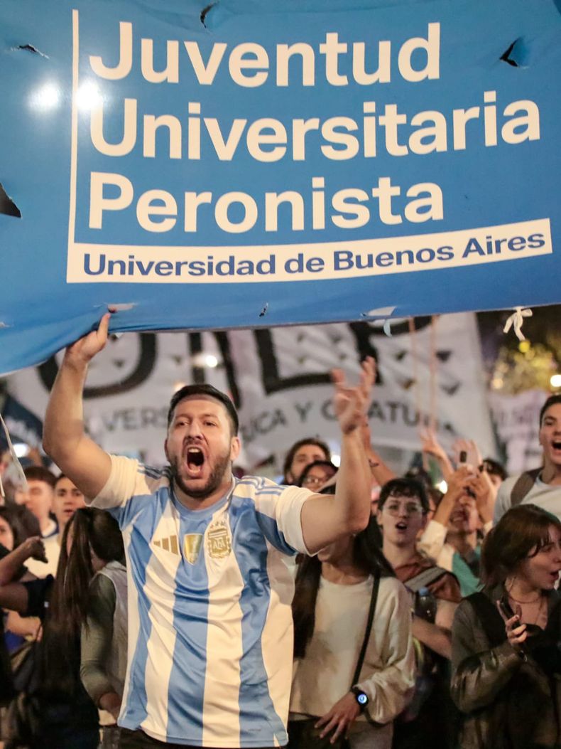 Federico Mochi, de la Juventud Universitaria Peronista, ocupa el tercer lugar en la lista Ahora Buenos Aires. 