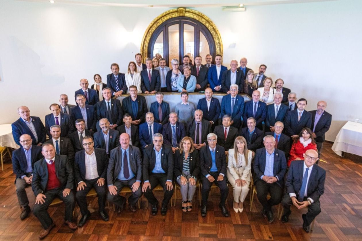 Rectores y rectoras en el plenario del CIN en Jujuy.  Plenario del CIN (Jujuy)