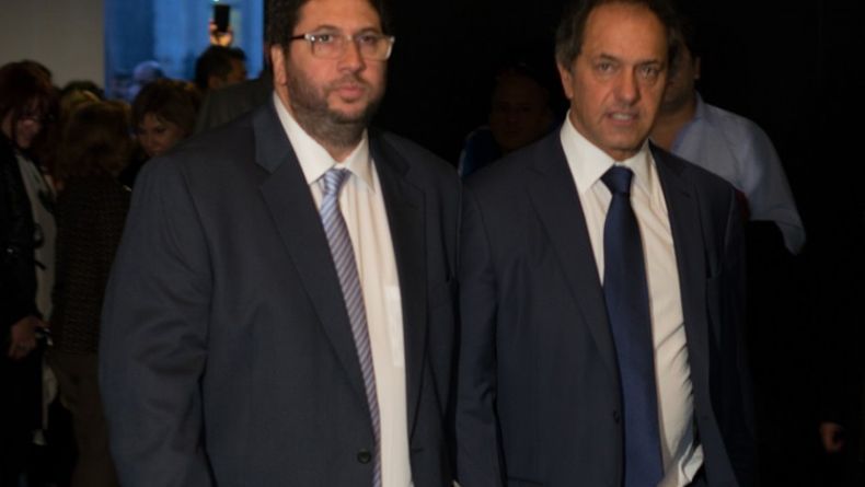 Juan Manuel Olmos criticó a Daniel Scioli por sumarse al gobierno de Javier Milei