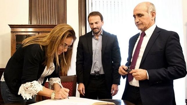 vidal reemplaza a inza con un ex sciolista multado por el tribunal de cuentas