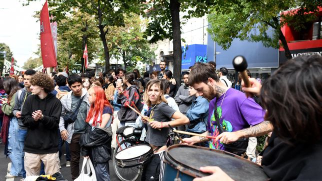 las universidades apuestan a armar la marcha mas grande contra milei