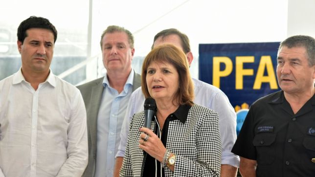 bullrich rechazo el paro y advirtio que no se van a permitir los cortes