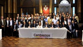 Vidal sufrió el corte de boleta en la mitad de los municipios que gobierna Cambiemos