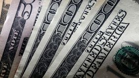 Mercado tenso: el Central vendió U$S302 millones, pero la divisa subió igual a $58