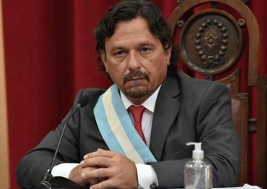 Sáenz convocó a elecciones en Salta para el 14 de mayo