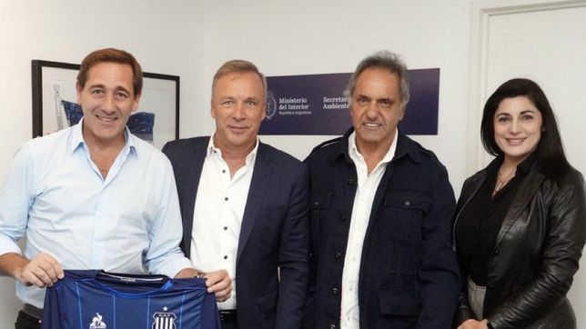 Daniel Scioli y Andrés Fassi se reunirán en Córdoba. La liga local de fútbol los espera.