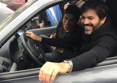 Conduce y acompaña: el 4X4 de Kicillof