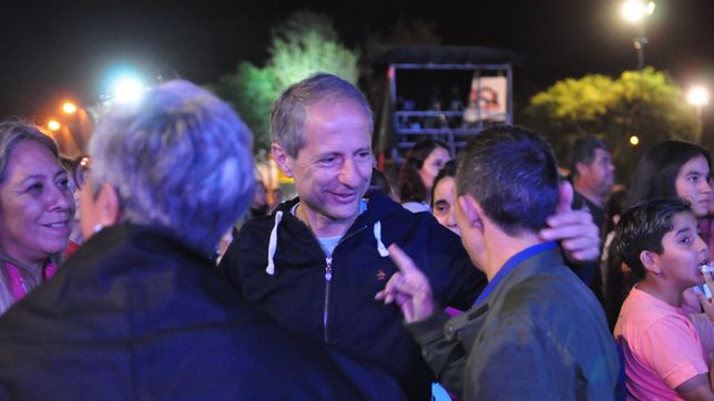 Eventos culturales y presencia en los barrios, la agenda de Damián Bernarte en verano.