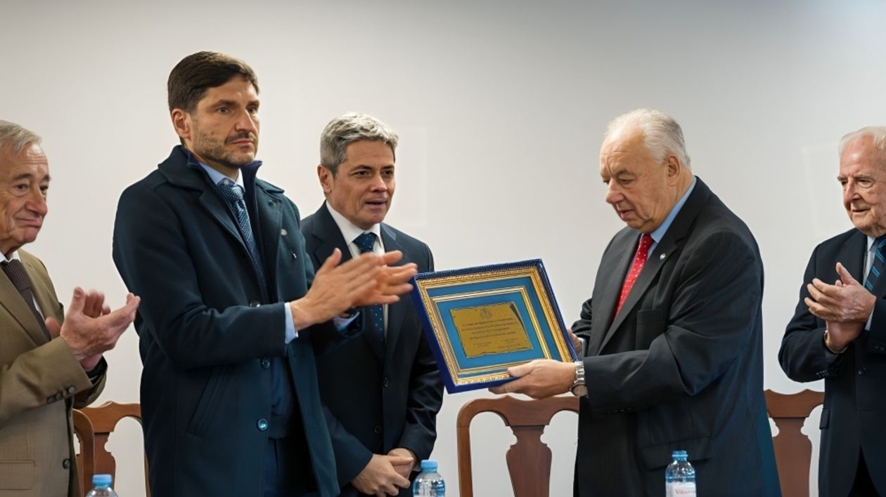 Plena tormenta. El gobernador de Santa Fe, Maximiliano Pullaro, y el presidente de la Corte Suprema, Rafael Gutiérrez.&nbsp;