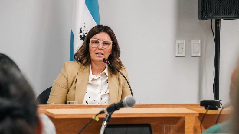Malena Resa se hizo cargo de la intendencia de Plottier, el segundo distrito electoral de Neuquén.