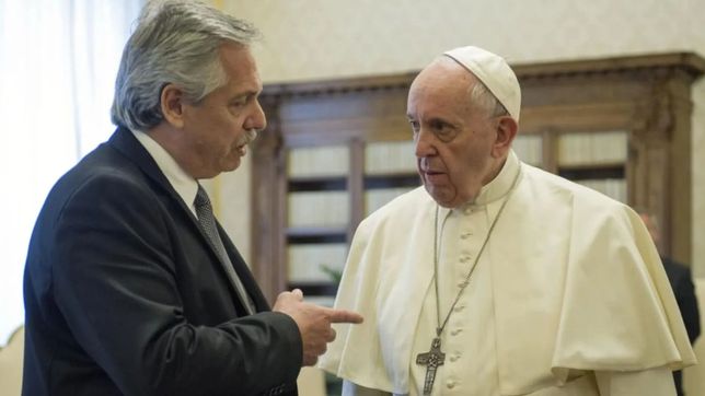 al final, alberto fernandez vera a francisco como expresidente