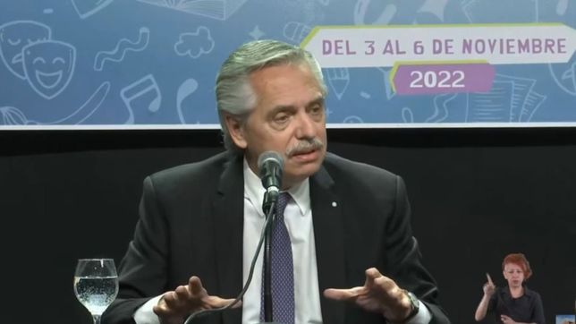 en su contraacto, fernandez llamo a la unidad para ?enfrentar a la derecha?