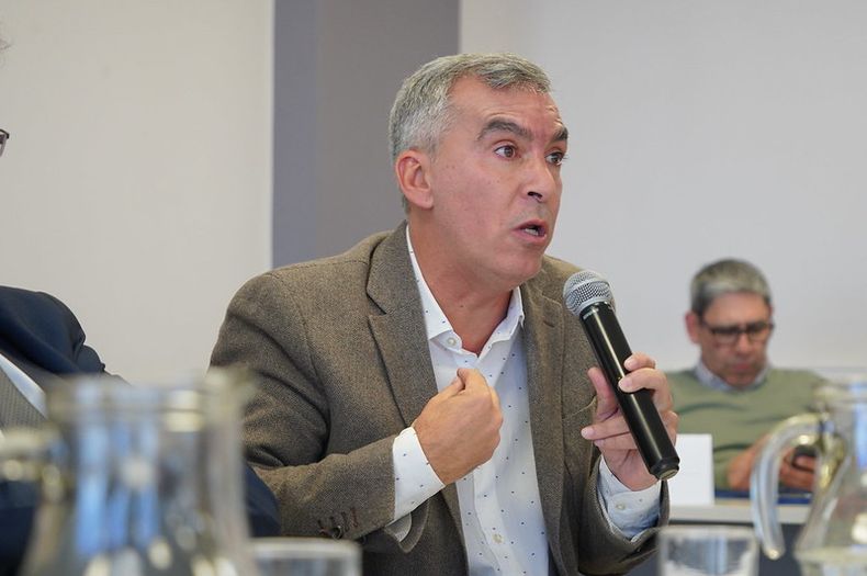 Facundo López maneja la comisión para la transición de Río Negro.