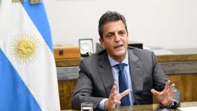Los pliegues del FdT: Massa escala la posición sobre Rusia con una dura condena