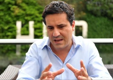Abad: “Nuestro límite es el relato”