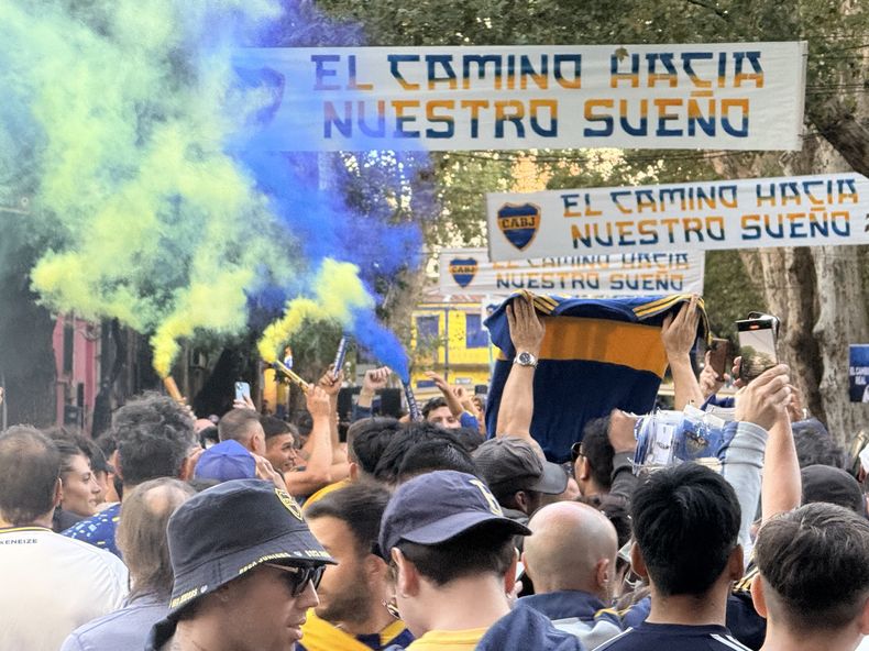 La campaña electoral boquense ya está lanzada en las calles del barrio. La campaña electoral boquense ya está lanzada en las calles del barrio.