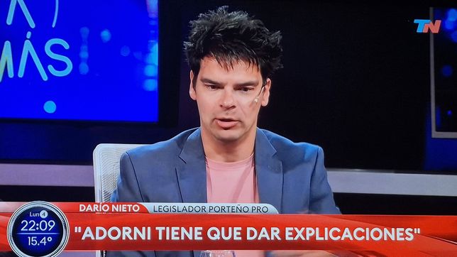 El legislador porteño del PRO, Darío Nieto, cuestionó al Jefe de Gabinete Manuel Adorni y reclamó explicaciones públicas más claras sobre su patrimonio.&nbsp;