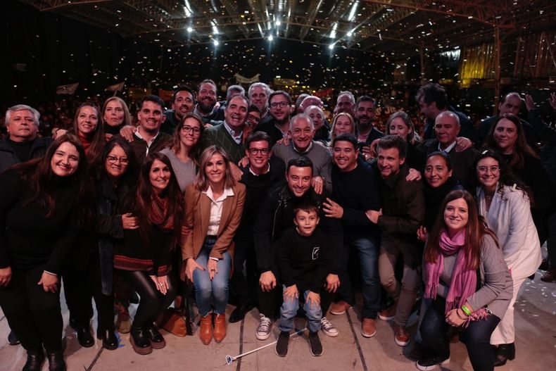 juez grupo.jpg
