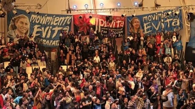 el evita va a la guerra de trincheras y agita internas en distritos bonaerenses