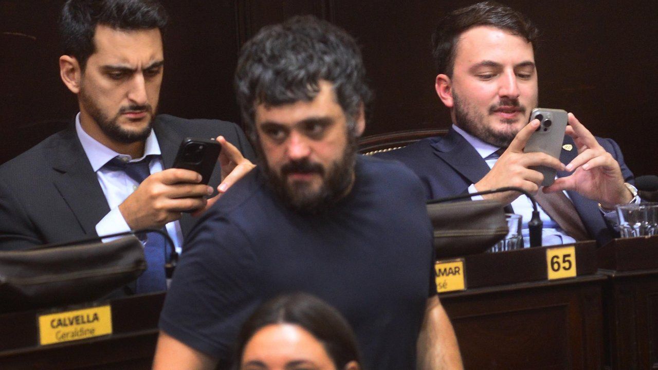 La jugada de LLA para tratar la suspensión de las PASO arrincona a Kicillof y al peronismo