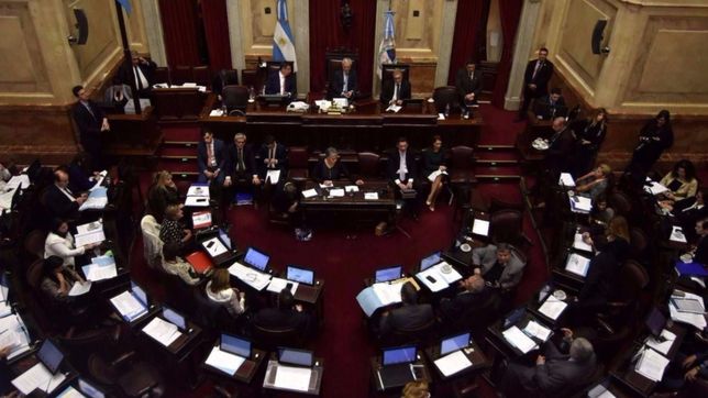 senado: cambiemos y el pj votan la baja de jubilaciones el dia que vuelve cfk senado: cambiemos y el pj votan la baja de jubilaciones el dia que vuelve cfk