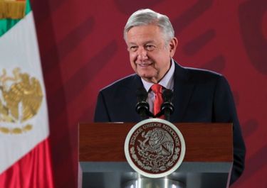 López Obrador: Acá no hay vacunación secreta para los de arriba