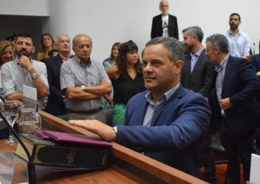 El radical aliado a Jatón retuvo la presidencia del Concejo santafesino