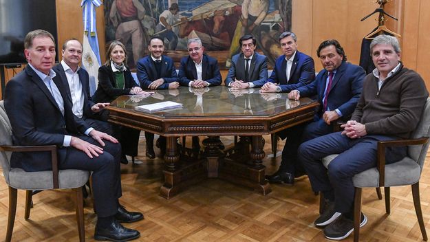 Toto Caputo puso sobre la mesa de negociación con gobernadores, subsidios a zonas cálidas&nbsp;