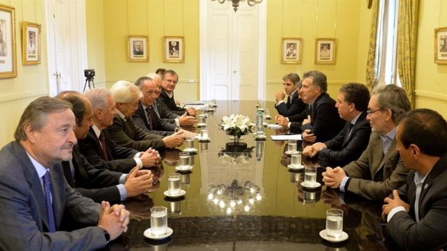 la uia se baja del ring y le atribuye a internas pro las criticas de cabrera