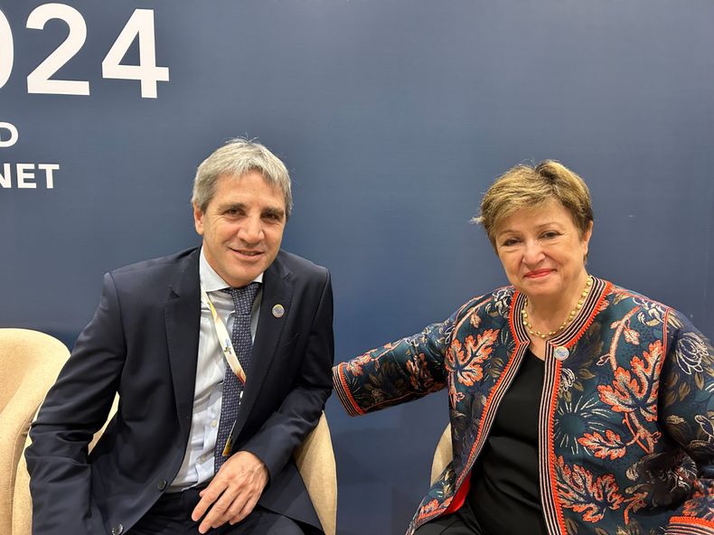 Toto Caputo y la presidenta del FMI, Kristalina Georgieva