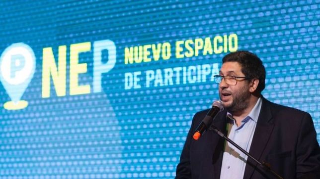 peras a olmos: el operador albertista arma las invitaciones para la mesa de todos peras a olmos: el operador albertista arma las invitaciones para la mesa de todos