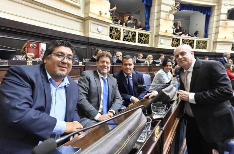 Diputados y senadores PRO y UCR.