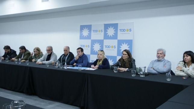 la encrucijada del pj porteno ante el fenomeno cfk