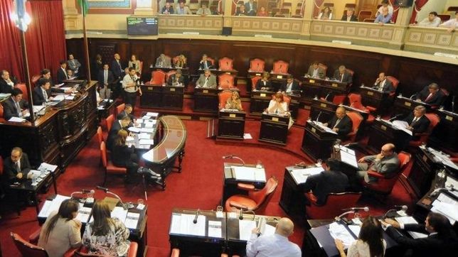 estallo la interna radical y tambalea el acuerdo cambiemos