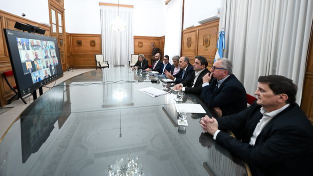 Presupuesto 2025: volvieron a caer las transferencias a las provincias y se tensa la negociación que viene